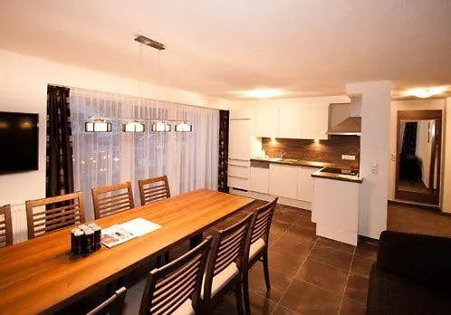 Ischgl Suite Апартаменты Ишгль